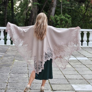 Палантины с кружевом
